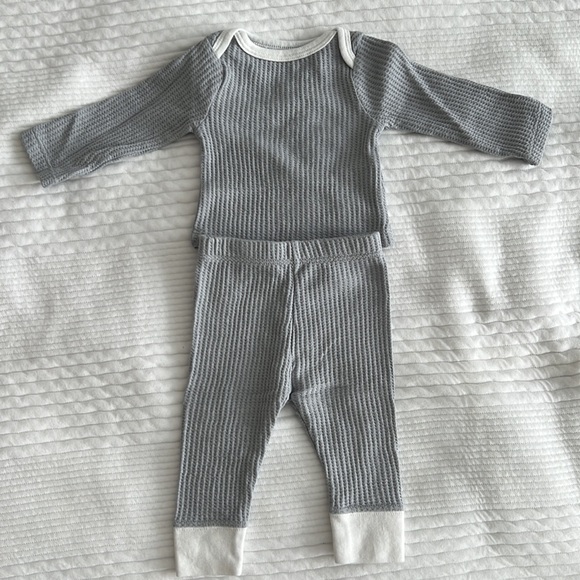 Kids Newborn Matching Set Pants & Shirt - Picture 1 of 11